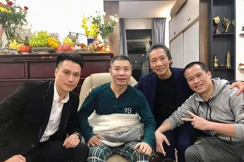 NSND Công Lý dần hồi phục sức khỏe sau hơn nửa năm điều trị tích cực 