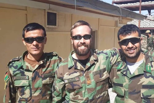 Những phi công Afghanistan tái định cư tại Mỹ mong ngày đoàn tụ 