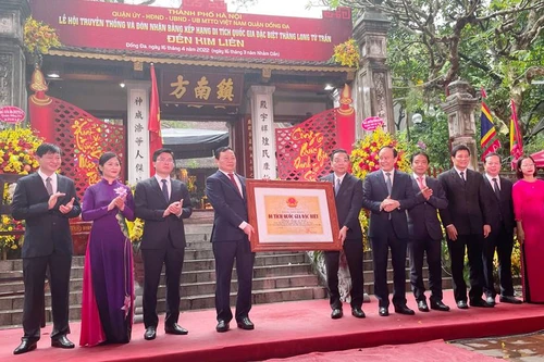 Khai hội đền Kim Liên và đón Bằng xếp hạng di tích quốc gia đặc biệt 