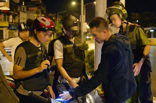 Dấn thân vì cuộc sống bình yên và hạnh phúc của nhân dân