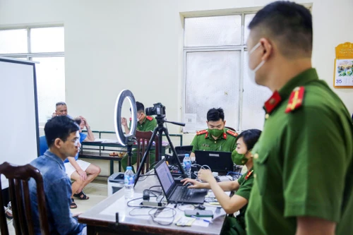 Cao điểm 30 ngày đêm vì nhân dân phục vụ