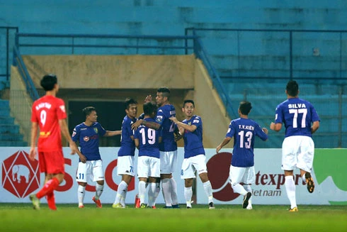 V-League 2017: Hà Nội FC thắng tưng bừng, Thanh Hóa lập hattrick đón Tết