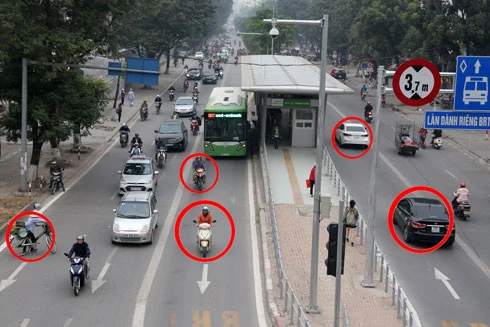 Mình nghĩ gì khi đi trên đường?