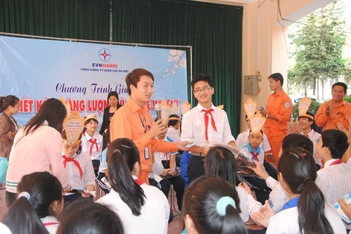 Nắng nóng đỉnh điểm, sử dụng điện hợp lý nên là yêu cầu bắt buộc