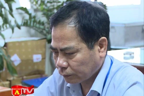 Bắt tạm giam 2 bị can liên quan đến vụ vỡ đường ống nước sông Đà