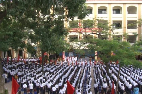 Năm học mới bắt đầu từ 1-8-2015