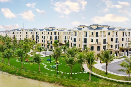 Cọ Xanh - Nơi hiện thực hóa giấc mơ ‘vườn trong nhà, nhà trong công viên’