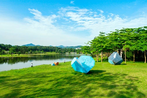 Nghỉ dưỡng, mở tiệc cực “chill” bên hồ Đại Lải