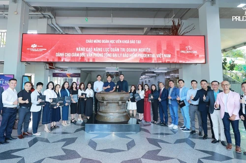 Prudential Việt Nam hợp tác cùng Viện Quản trị và công nghệ FSB xây dựng chương trình đào tạo dành cho các Giám đốc Văn phòng Tổng Đại lý