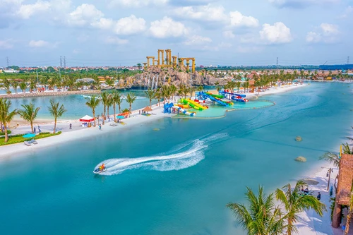 Cắm trại tại bãi biển Glamping ‘gây thương nhớ’ bậc nhất Hà Nội