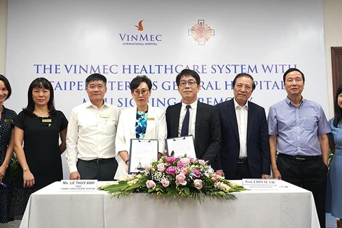 Bị ung thư lympho giai đoạn cuối, vượt cửa tử ngoạn mục nhờ ghép tế bào gốc