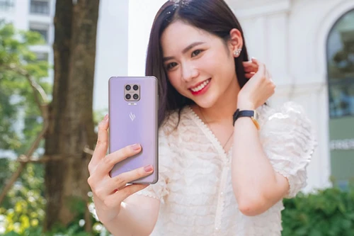 Bí mật công nghệ giúp VinSmart về đích sớm trong cuộc đua camera dưới màn hình