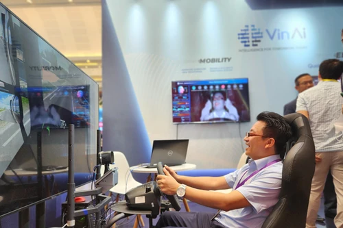 VinAI mang đến trải nghiệm AI đột phá tại Triển lãm quốc tế Vietnam Industry 4.0 Summit 2023
