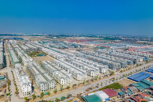 Đại đô thị biển Vinhomes hấp dẫn khách hàng nhờ tiến độ thi công ấn tượng