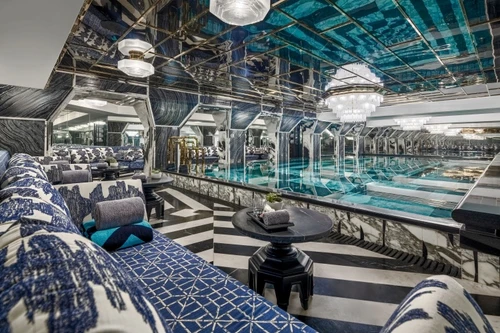 La Grotta là một trong những hồ bơi khách sạn tốt nhất Việt Nam 2025