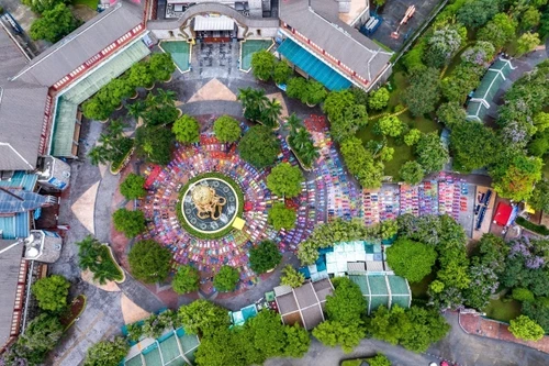 Ấn tượng màn đồng diễn Yoga với 2.000 người tham gia tại Sun World Ha Long