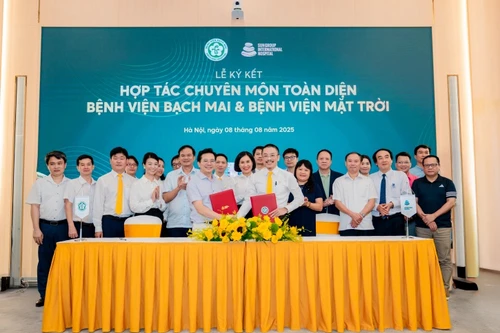 Tăng cường kết nối y tế công – tư: Bệnh viện Mặt Trời hợp tác toàn diện với Bệnh viện Bạch Mai
