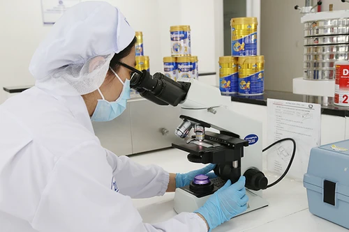 Vinamilk là công ty đầu tiên và duy nhất của châu Á đạt giải thưởng Purity Award cho sữa bột trẻ em