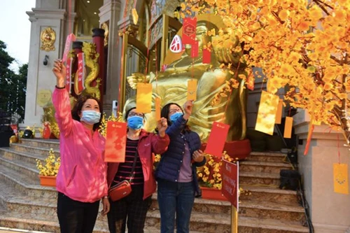 Ngày hội Vàng của DOJI hút khách hàng với trên 300.000 sản phẩm bán ra 