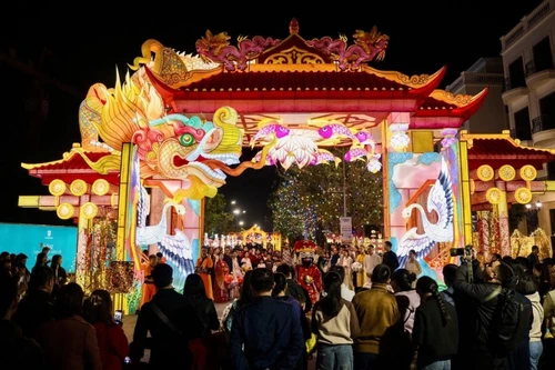 Du khách tới Ocean City: 'Tháng Giêng là tháng ăn chơi, chưa đến nơi này chưa phải là Giêng'