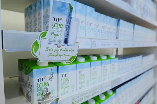 20 cửa hàng của TH true MILK thu gom vỏ hộp sữa, bảo vệ môi trường