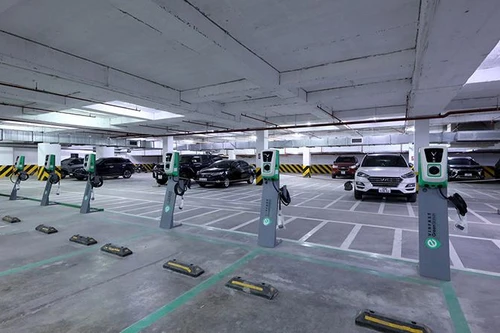 Viễn cảnh tương lai xanh sắp thành hiện thực với hơn 40.000 cổng sạc xe điện VinFast