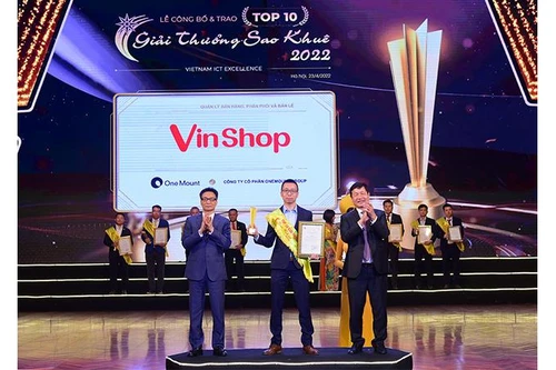 Vì sao VinShop được vinh danh Top 10 Sao Khuê 2022 danh giá?