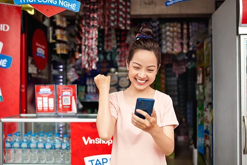 Giải quyết 3 bài toán phức tạp của chủ tạp hoá mùa Tết chỉ bằng một ứng dụng