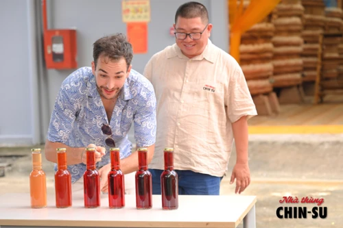 Will in Vietnam thăm nhà thùng Chin-su Phú Quốc: ‘Nước mắm là rượu vang của người Việt’