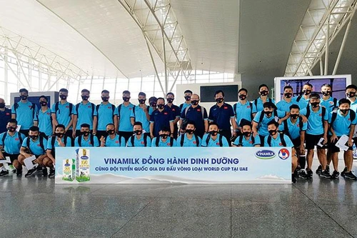 Sữa Vinamilk “xách tay” từ Việt Nam bổ sung dinh dưỡng cho Đội tuyển quốc gia khi thi đấu tại Dubai