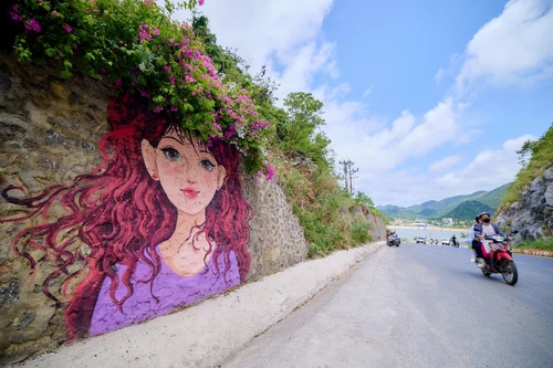 Cát Bà về đêm có gì ăn chơi? Top trải nghiệm mới thú vị nhất