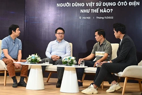 Người dùng xe điện: ‘Bỏ xe xăng, dùng xe điện là quyết định đúng đắn’