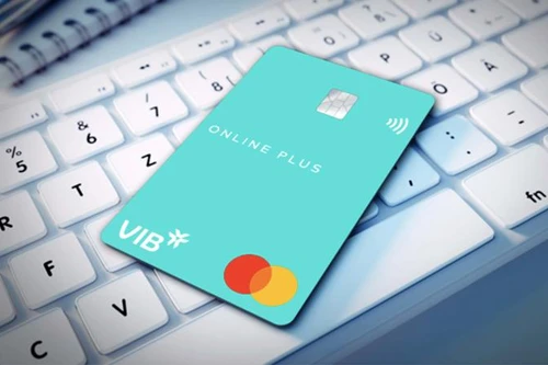 Vui cùng chiến thắng của đội tuyển Việt Nam, VIB ưu đãi đến 63% cho chủ thẻ tín dụng