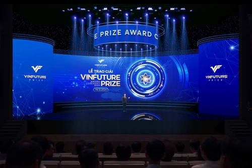 Tượng đài rock thế kỷ 21 Imagine Dragons và những màu sắc mới tại Lễ trao giải VinFuture 2024