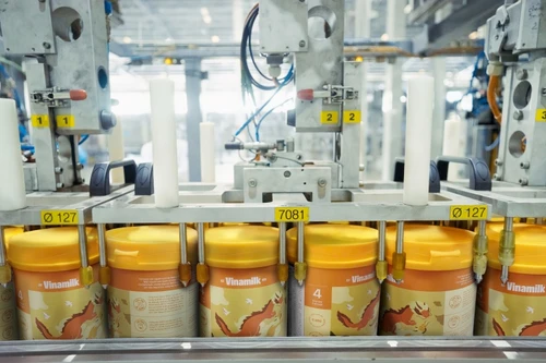 Đưa công nghệ đột phá vào mỗi hộp sữa, Vinamilk ‘nâng cấp’ chuẩn chất lượng thị trường sữa nội địa