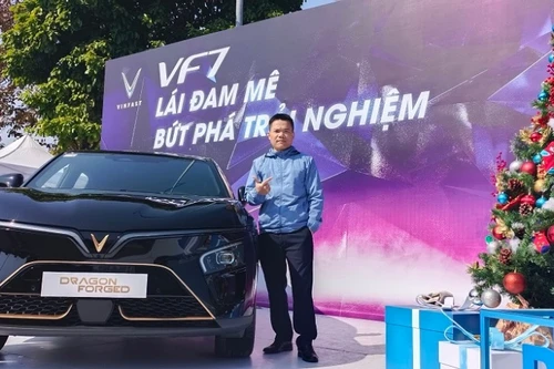 Người dùng trải nghiệm xe điện VF 7: Mọi thứ đều vượt trội xe xăng