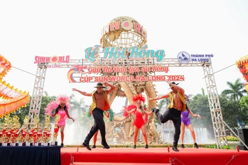 Tường thuật Lễ hội Rồng ‘phá đảo’ nắng nóng Hạ Long dịp lễ 30/4