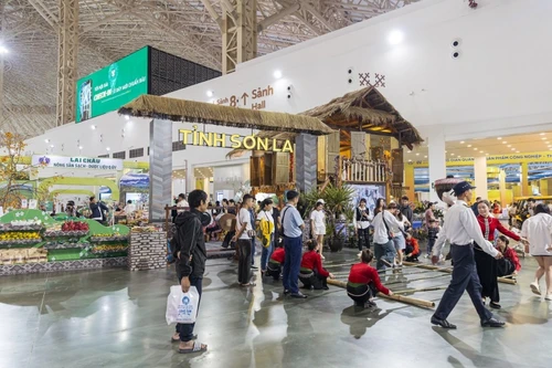 Hành trình xuyên Việt trong lòng VEC: 34 tỉnh, thành kể chuyện bằng sản vật tại Hội chợ Mùa thu lần thứ nhất 2025