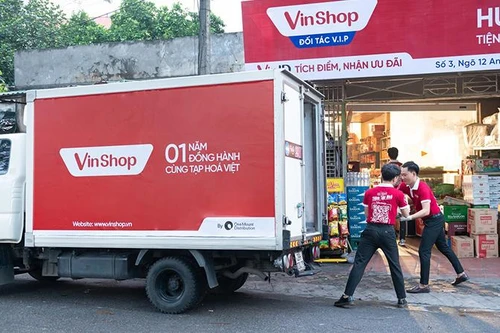 Bán lẻ Việt vào mùa Tết, tạp hóa truyền thống cạnh tranh như thế nào?