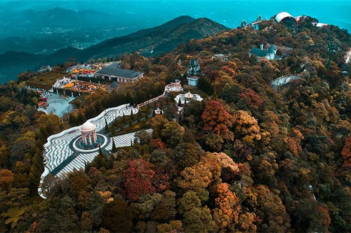 Du lịch Việt thăng hạng: Làm sao để giữ vững vị thế?