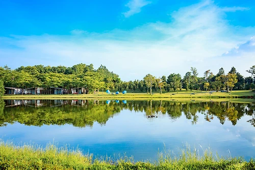 Trọn vẹn vẻ đẹp bình yên bên hồ Đại Lải