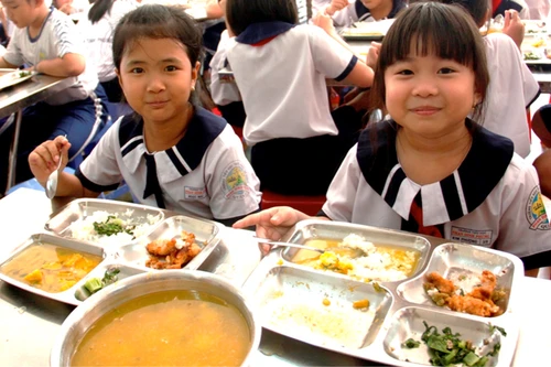 Phú Thọ triển khai phần mềm thực đơn giúp cải thiện dinh dưỡng cho bà mẹ và trẻ nhỏ