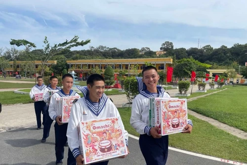 Omachi và những nỗ lực tiếp sức cho lực lượng tuyến đầu