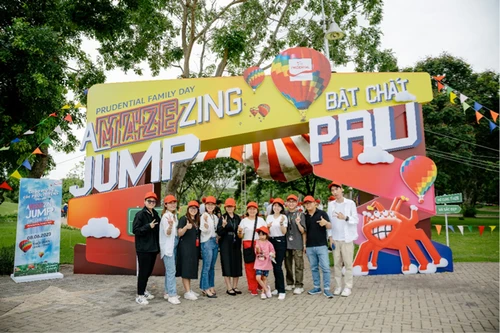 Prudential khởi động mùa hè ‘Sống khỏe đủ đầy’ cho hàng trăm nhân viên với Prudential Family Day