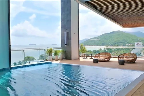 Khách sạn 5 sao mới nhất của FLC tung ưu đãi giá phòng dưới 1 triệu đồng/người