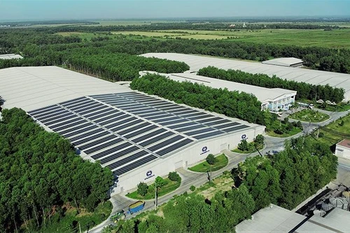 Vinamilk 6 lần liên tiếp được vinh danh trong Top 10 Doanh nghiệp phát triển bền vững nhất Việt Nam 2021