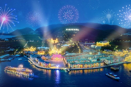 Tổng công ty Đường sắt Việt Nam và Vinpearl ký kết hợp tác thúc đẩy phát triển du lịch