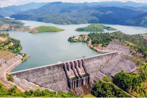 EVNGENCO1 triển khai thực hiện các giải pháp bảo đảm cung ứng điện năm 2024 và các năm tiếp theo