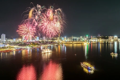 Khám phá điểm đến về đêm sôi động bậc nhất Quảng Ninh hiện nay