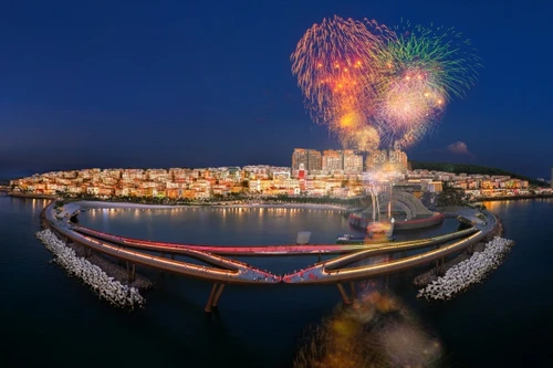 Tránh rét miền Bắc, nên đi đâu dịp Tết Giáp Thìn 2024?